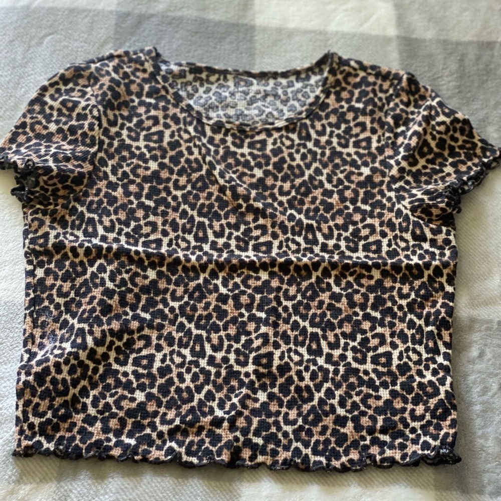 American eagle top super cute